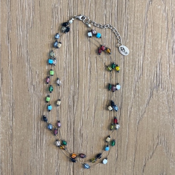 Glass bead bohemian choker necklace - Picture 3 of 5